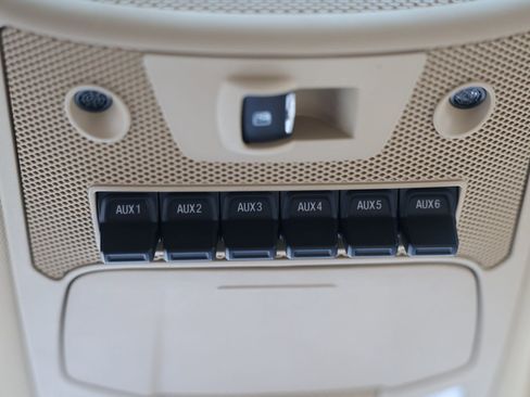 Used 2017 Ford F250 Lariat w/ Chrome Package image 31