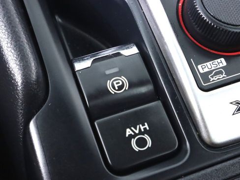 Used 2023 Subaru Forester Premium image 29