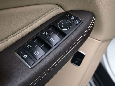 Used 2018 Mercedes-Benz GLE 350 image 21