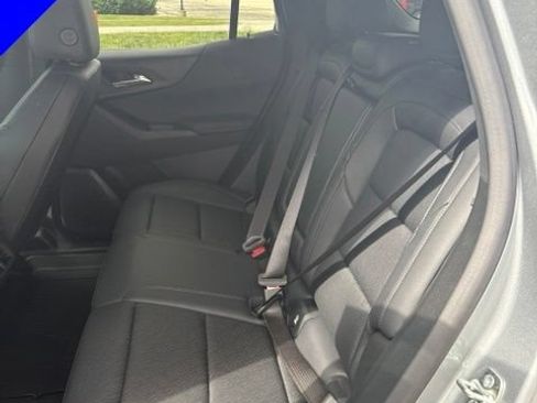 New 2026 Chevrolet Equinox LT w/ Convenience Package II FWD image 26