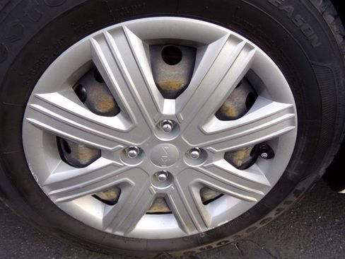 Used 2023 Kia Rio LX image 57