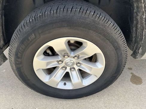 Used 2021 RAM 1500 Laramie image 25