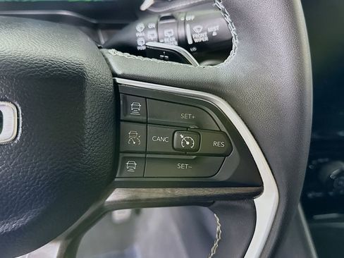 Used 2023 Jeep Grand Cherokee 4WD 4xe image 25