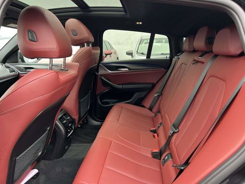 Used 2022 BMW X4 xDrive30i w/ M Sport Package 2 image 9