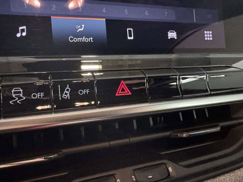 Used 2022 Jeep Compass Latitude image 29