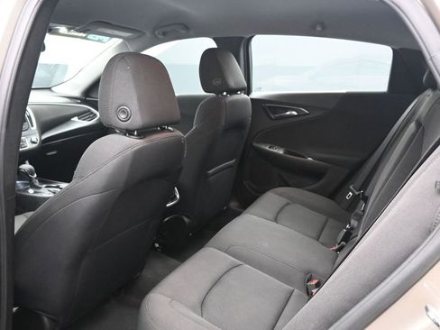 Used 2024 Chevrolet Malibu LT image 17