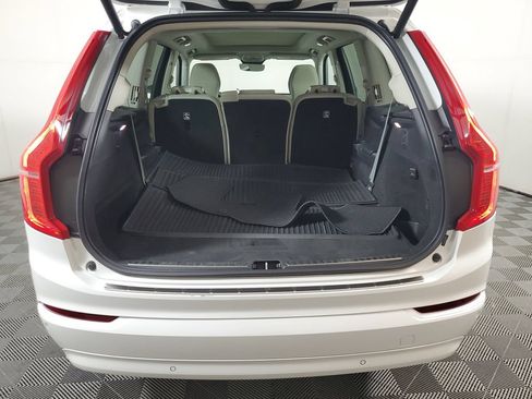 Used 2023 Volvo XC90 B6 Core w/ Protection Package Premier AWD/4WD image 11
