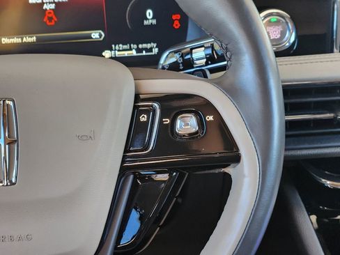 Used 2022 Lincoln Corsair Reserve w/ Equipment Group 201A image 27