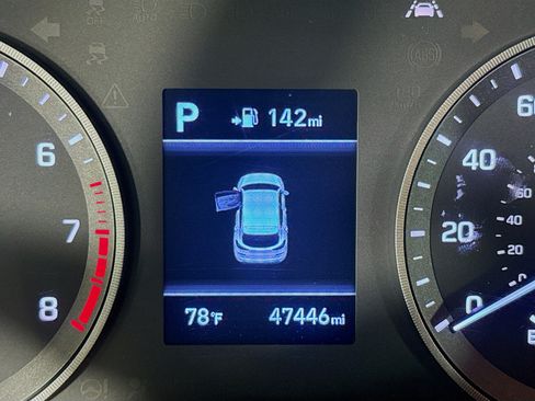 Used 2020 Hyundai Tucson Value FWD image 14