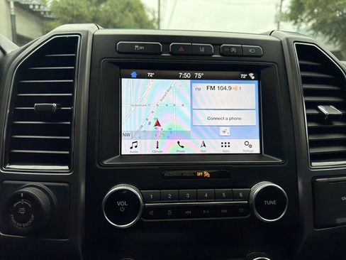 Used 2019 Ford Expedition Platinum RWD image 35