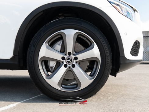 Used 2019 Mercedes-Benz GLC 300 4MATIC Coupe image 10