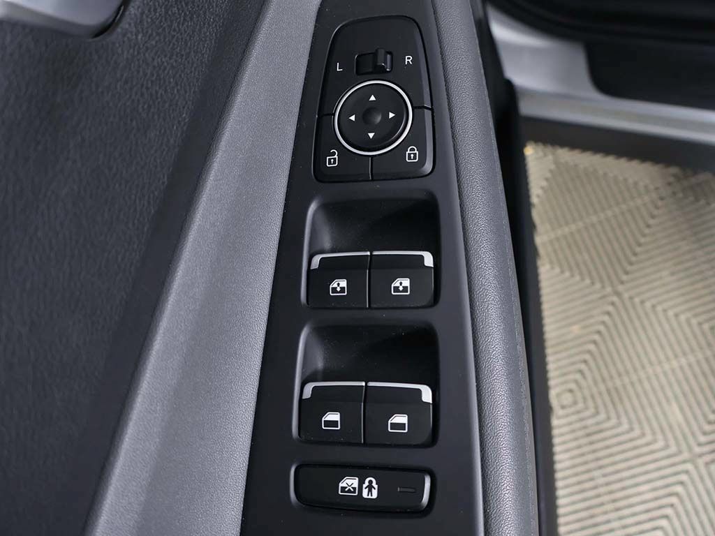 Certified 2023 Hyundai Santa Fe SEL AWD/4WD image 34