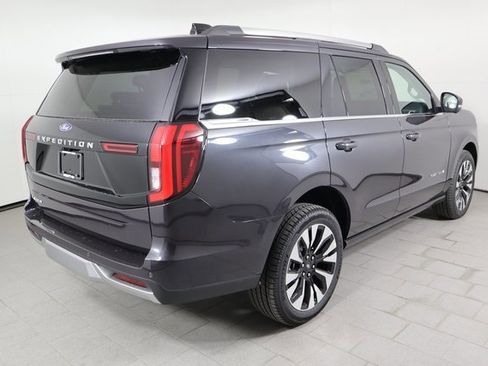 New 2025 Ford Expedition Platinum w/ Driver's Package image 5