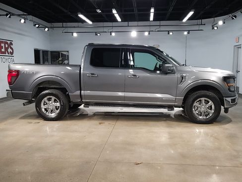 Used 2025 Ford F150 XLT w/ Equipment Group 301A Standard AWD/4WD image 8