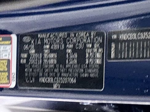 Used 2018 Kia Niro LX FWD image 24