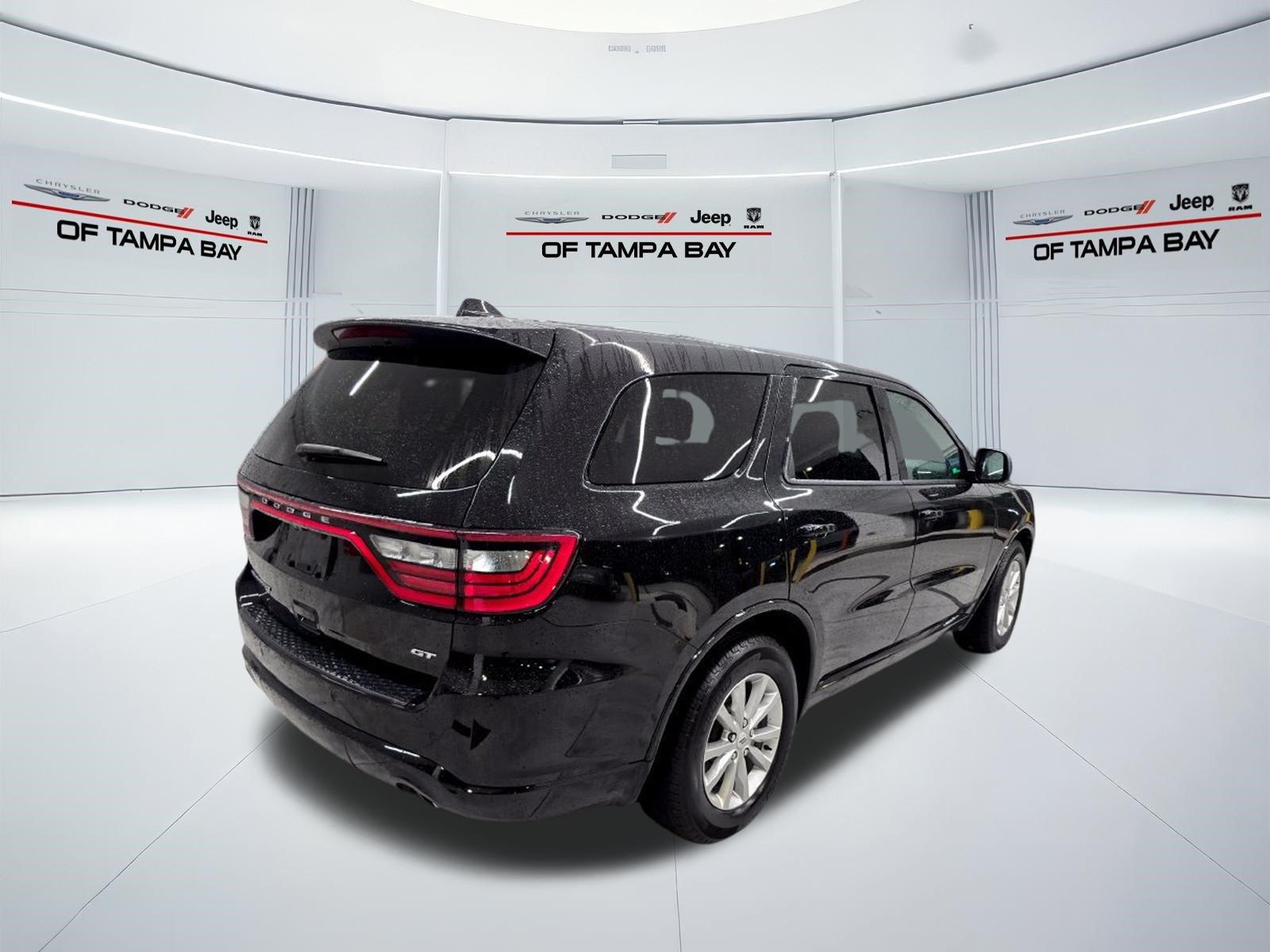 Used 2025 Dodge Durango GT RWD image 6