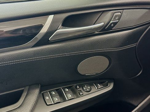 Used 2017 BMW X3 xDrive28i image 15