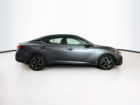 Used 2025 Nissan Sentra SV w/ All-Weather Package FWD image 10