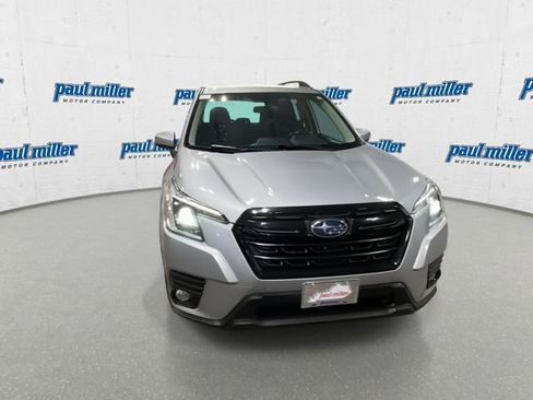 Used 2023 Subaru Forester Premium AWD/4WD image 4