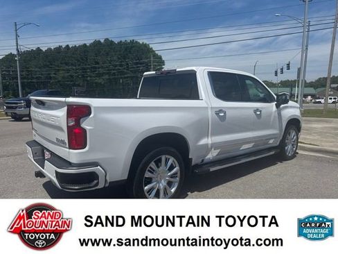 Used 2023 Chevrolet Silverado 1500 High Country AWD/4WD image 3