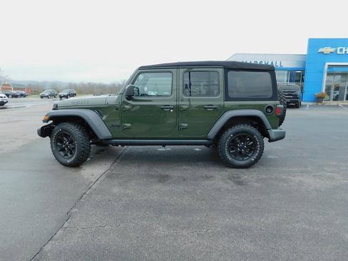 Used 2021 Jeep Wrangler Unlimited Sport image 10