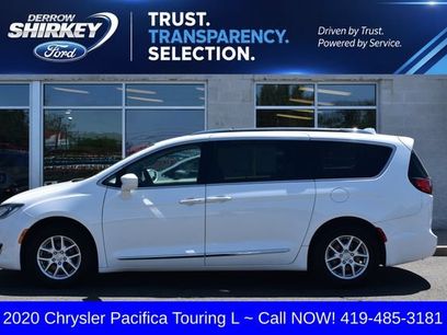 Used 2020 Chrysler Pacifica Touring-L
