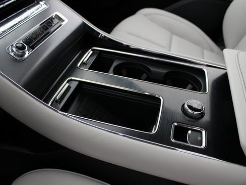 New 2026 Lincoln Aviator Premiere image 30