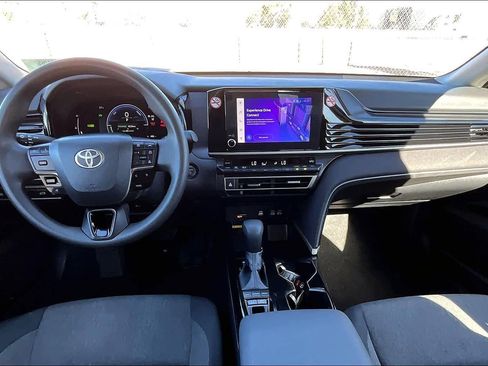 Certified 2025 Toyota Camry LE image 12