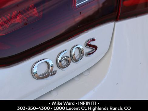 Used 2022 INFINITI Q60 Red Sport 400 w/ Carbon Fiber Package AWD/4WD image 6