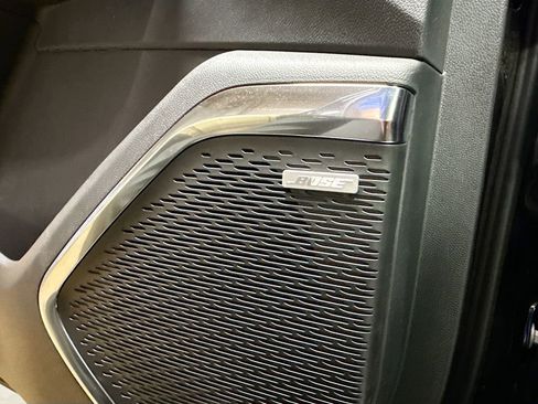 New 2025 GMC Acadia Elevation w/ Elevation Premium Package image 19