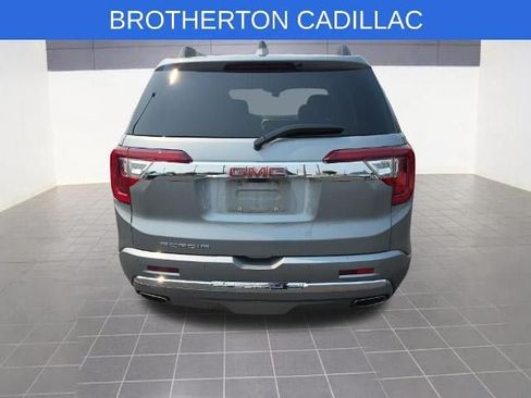 Used 2023 GMC Acadia Denali w/ Denali Technology Package FWD image 9