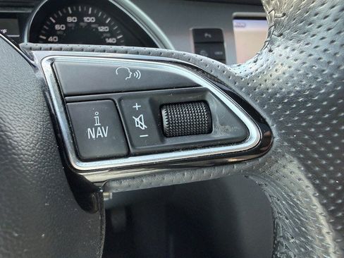 Used 2014 Audi Q7 3.0T S line Prestige w/ S Line Package AWD/4WD image 35