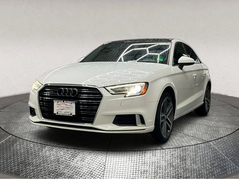 Used 2018 Audi A3 2.0T Premium image 4