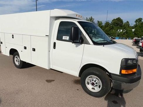 New 2025 GMC Savana 3500 w/ Power Convenience Package image 2