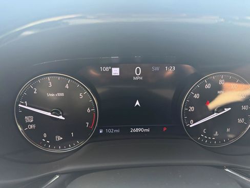 Used 2022 Buick Envision Avenir w/ Technology Package II FWD image 19