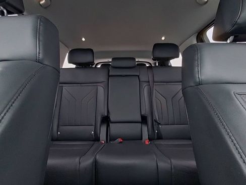 Used 2025 Hyundai Santa Fe SEL image 25