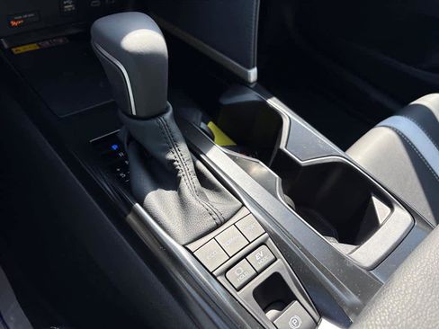 Used 2026 Toyota Camry SE FWD image 19