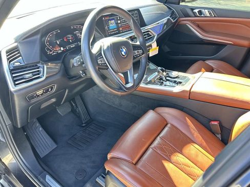 Used 2022 BMW X5 sDrive40i w/ Premium Package image 16