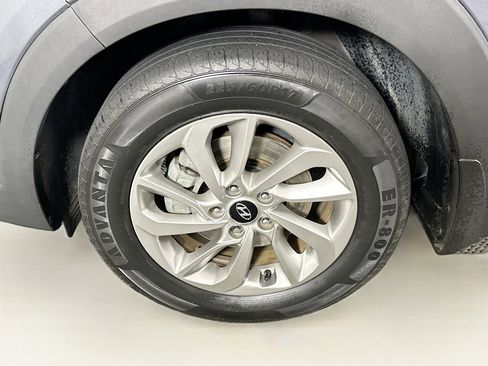 Used 2017 Hyundai Tucson SE FWD image 11