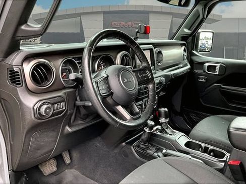 Used 2019 Jeep Wrangler Unlimited Sport S AWD/4WD image 13