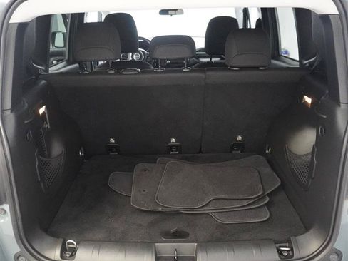 Used 2017 Jeep Renegade Altitude AWD/4WD image 40