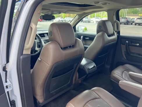 Used 2016 GMC Acadia SLT w/ Premium Edition AWD/4WD image 21