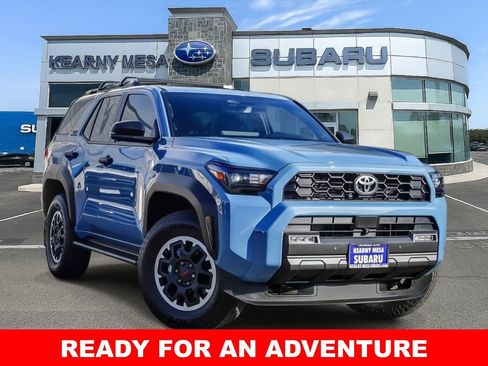 Used 2025 Toyota 4Runner TRD Off-Road Premium AWD/4WD image 1