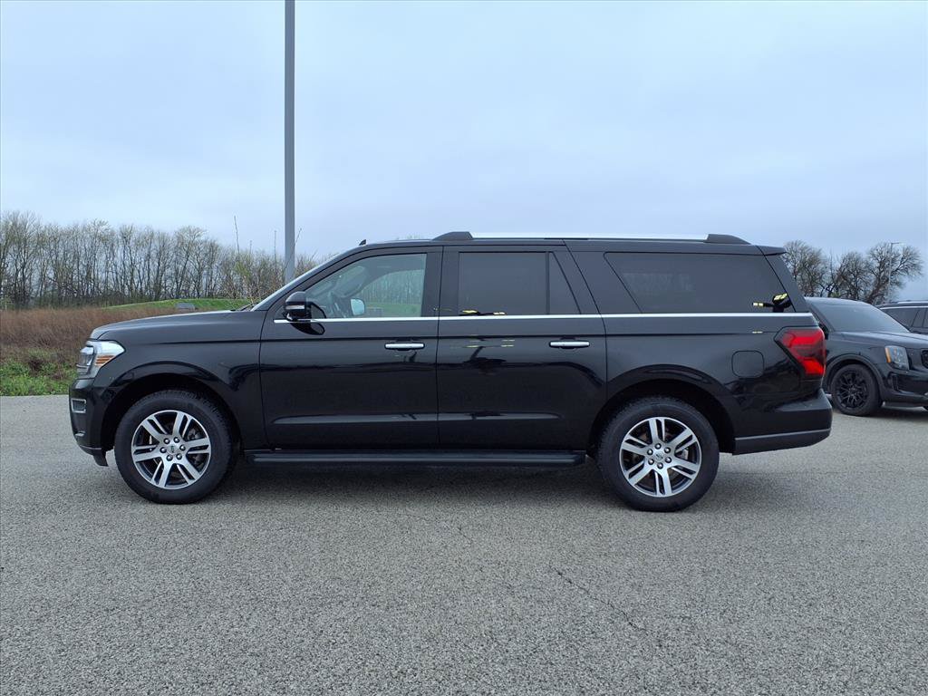 Used 2024 Ford Expedition Max Limited AWD/4WD image 7
