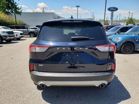 Certified 2021 Ford Escape SE w/ Convenience Package FWD image 4