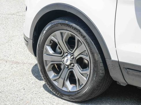 Used 2018 Ford Explorer Sport w/ Equipment Group 401A AWD/4WD image 10