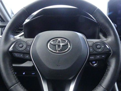 Used 2025 Toyota RAV4 XLE Premium w/ Weather Package AWD/4WD image 14