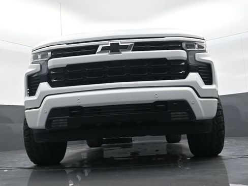 Used 2024 Chevrolet Silverado 1500 RST w/ Convenience Package II image 18