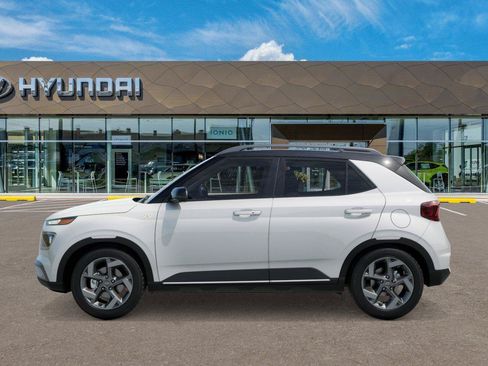 New 2026 Hyundai Venue SEL FWD image 20