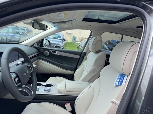 New 2026 Genesis GV80 2.5T Prestige AWD/4WD image 13